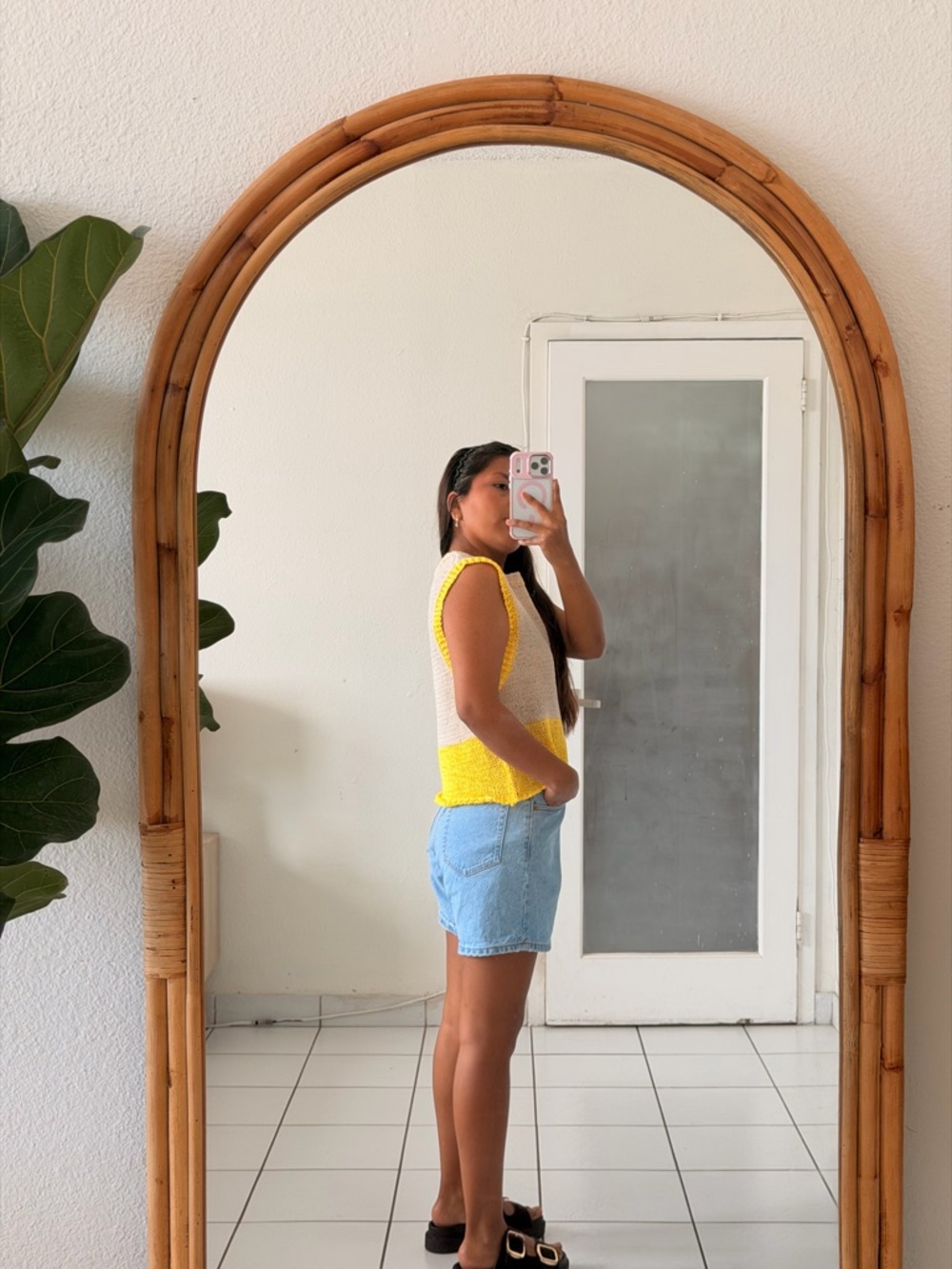 Zara Yellow and Cream Knit VEST - Picture 9 of 13